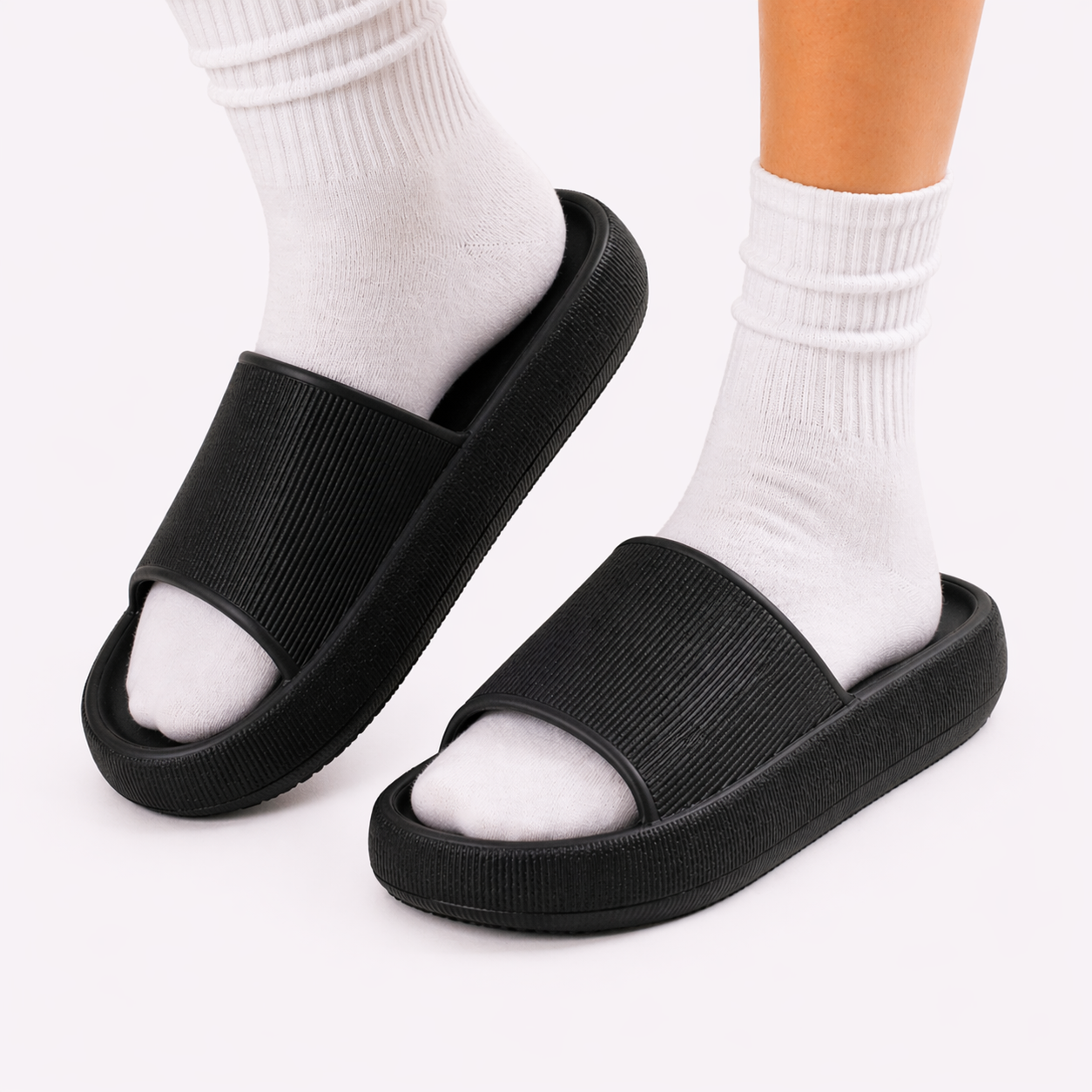 Soothe™ Cushion Slides