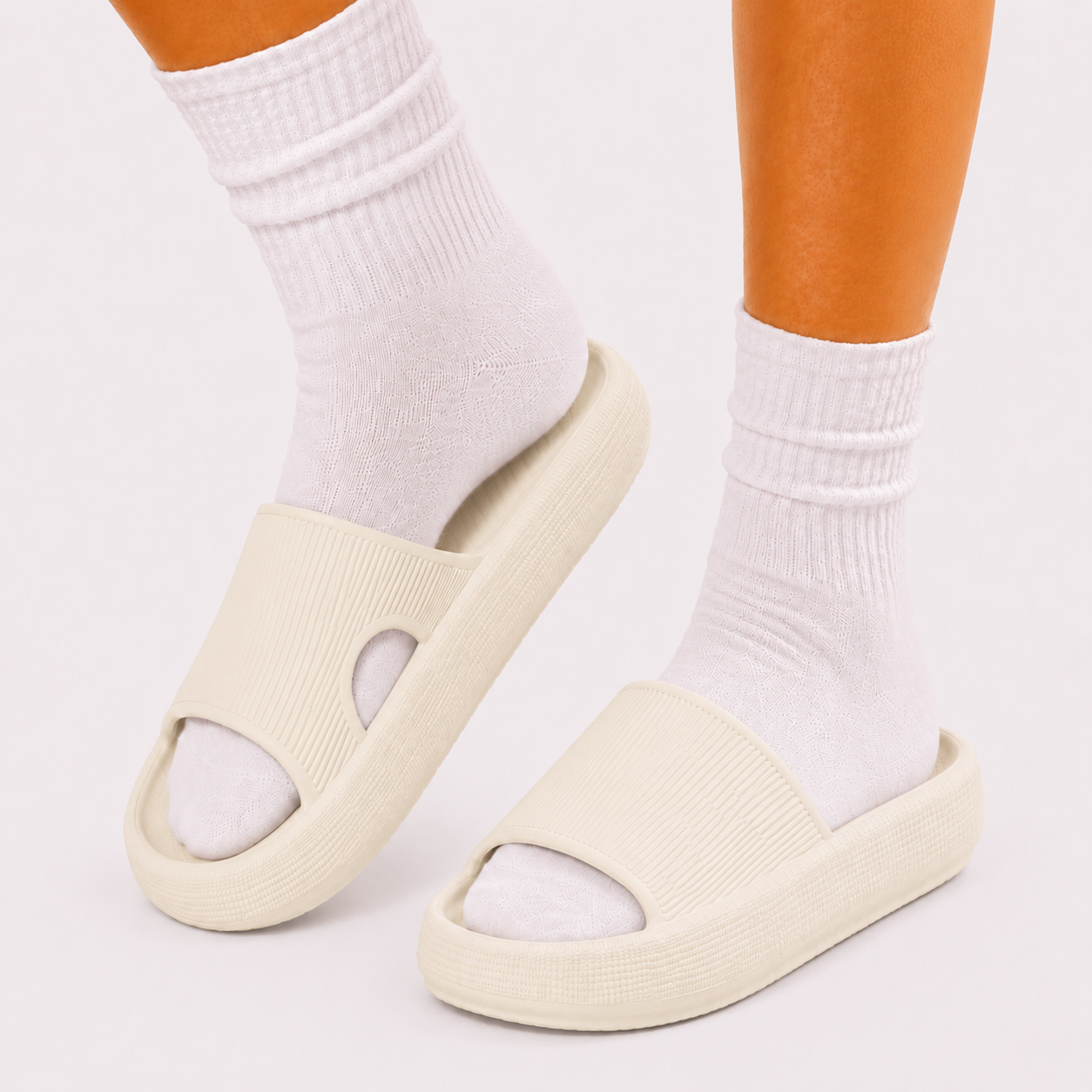 Soothe™ Cushion Slides